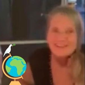 Meet your Posher, Sharon